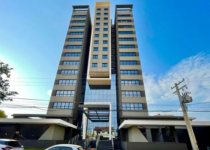 Loft Ultra Luxo Ha Poucos Passos Do Shopping Cg.